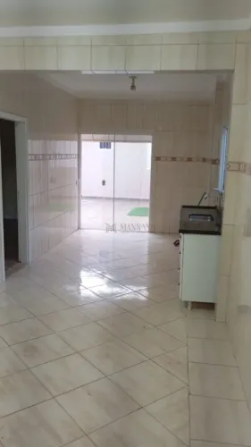 Casa com 180 m² e 3 quartos em Jardim Santa Angelina, Agudos - SP