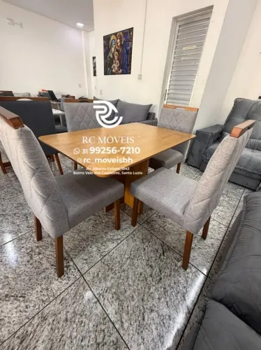 Mesa de jantar 1,20x0,80 tampo Amadeirado + 4 Cadeiras Madeira maciça
