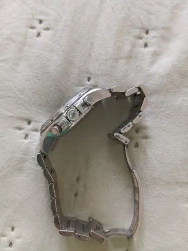 Vendo relógio movado usado em excelente estado