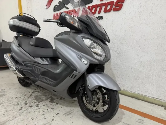 SUZUKI BURGMAN 650EX 19/19 TROCO FINANCIO 