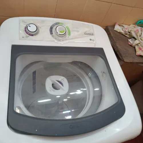 VENDO UMA MÁQUINA DE LAVAR SEMINOVA