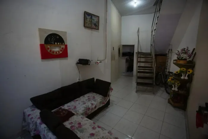 Casa à Venda - Lindéia, 8 Quartos, 134 m2
