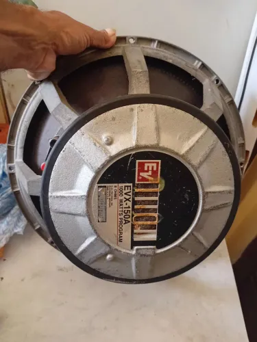Peças para som automotivo 