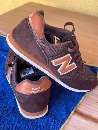 New balance 373 numeração 41super conservado 