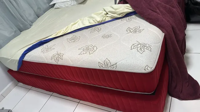 Colchão queen com box