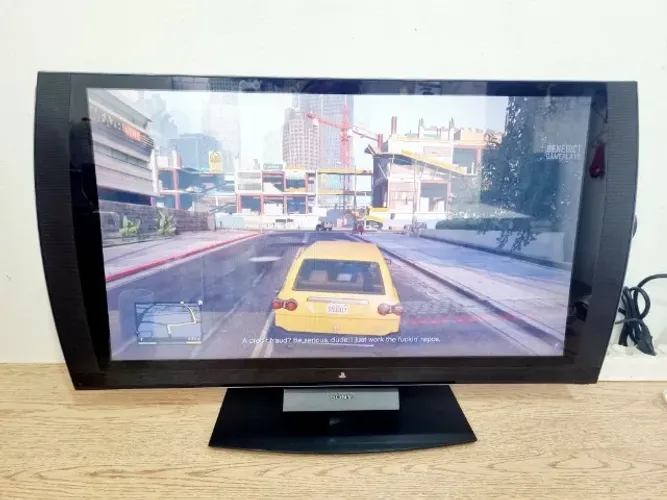 SONY PLAYSTATION MONITOR DISPLAY 24'