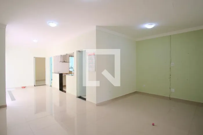 Casa à Venda - Vila Carrão, 3 Quartos, 280 m2