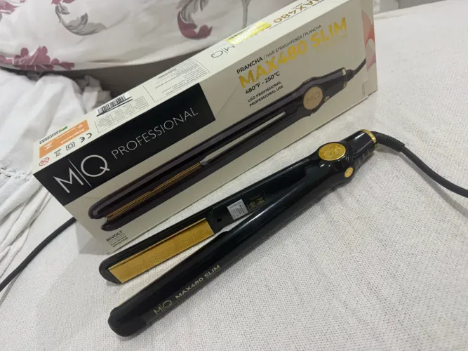 Prancha MQ Professional Max480 Slim Titanium.