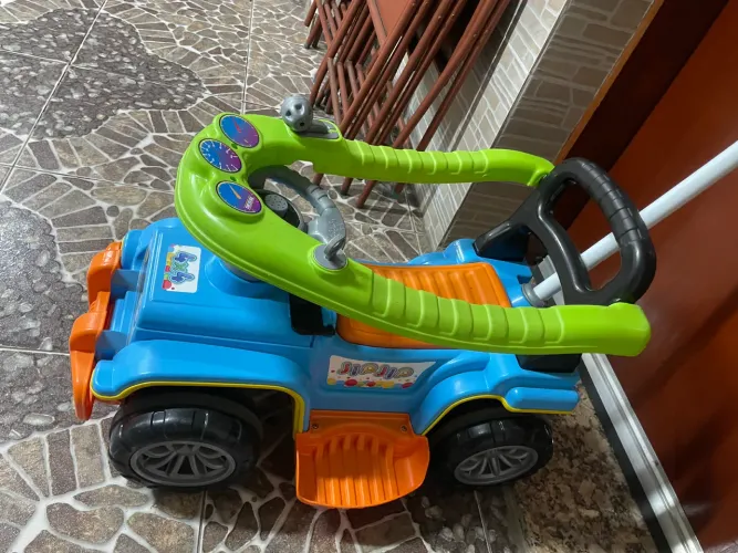 Carrinho de passeio Amaral