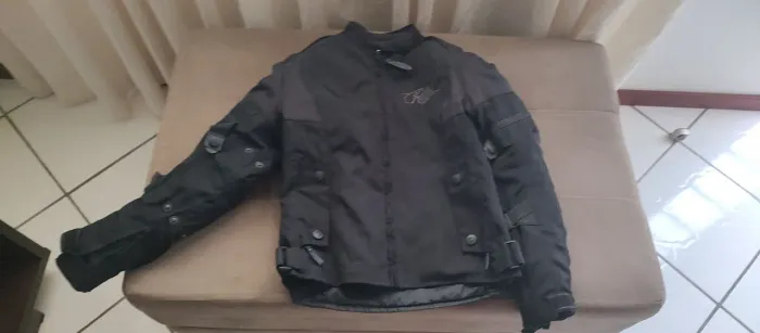 Vendo jaqueta feminina da RIFFEL EVOLUTION.XS (PP).