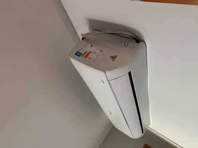 Ar condicionado 24 mil btus semi novo