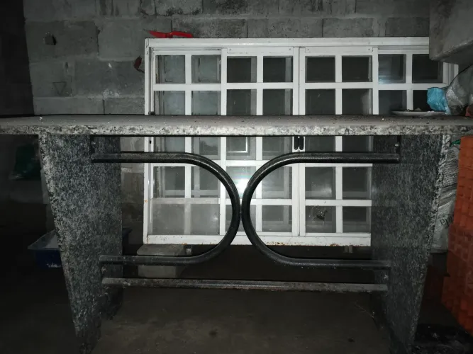 Mesa de Mármore