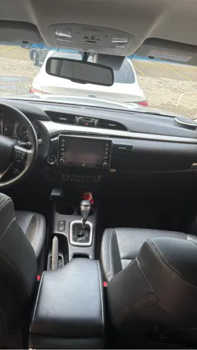 Toyota Hilux CD SRX 4X4 2.8 TDI 16V Diesel Aut. 2021