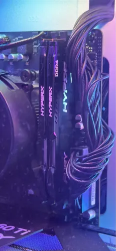 Memória ram teamgrouup 8gb 3200 e 2 hyper x fury(16gb) 2x8gb 2400 mhz