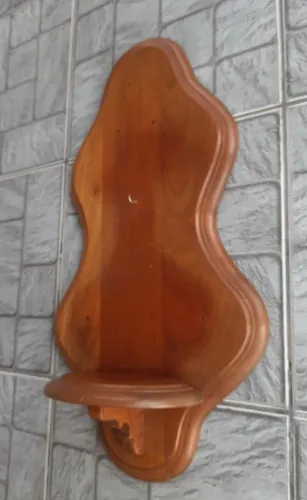 Oratório antigo em madeira de lei maciça peanha suporte para santo ou imagem antiga