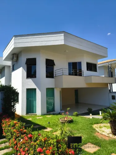 Casa no Loteamento Portal do Sol II com 4 suítes
