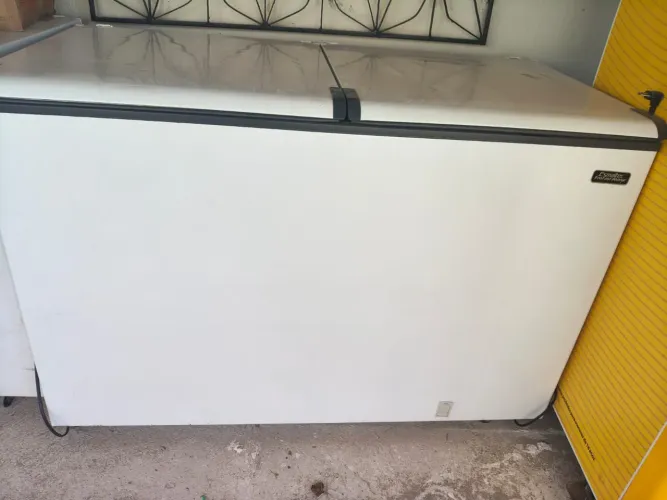 Freezer Esmaltec