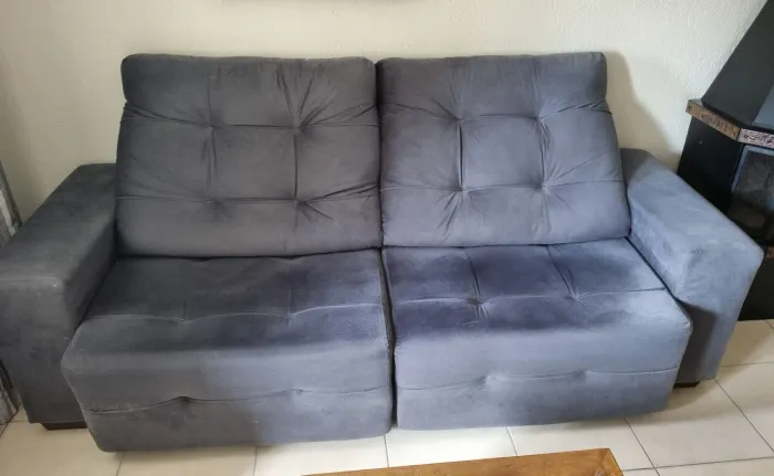 Sofá 4 lugares reclinável e retrátil 