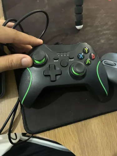 Controle Xbox com fio