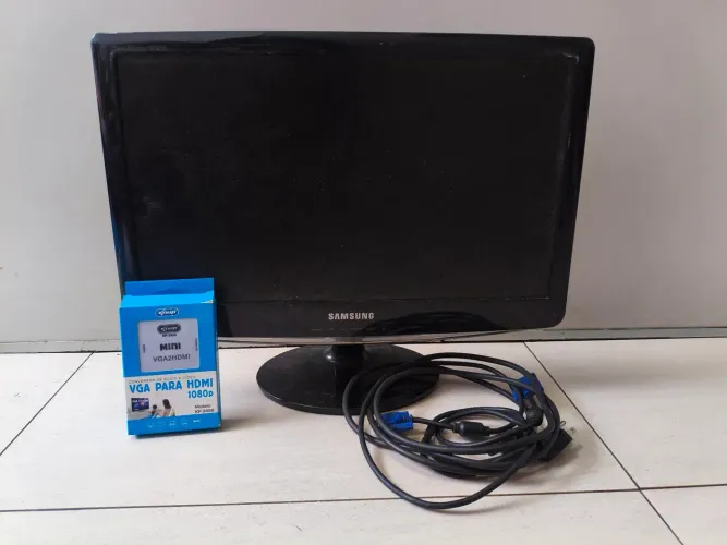 Monitor Samsung + Adaptador VGA para HDMI