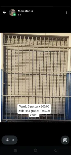 Porta de aço com grade