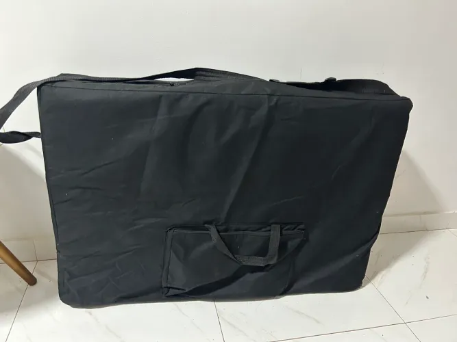 VENDO MACA MALETA