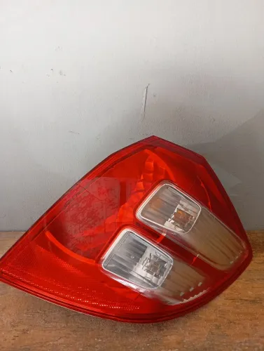 Lanterna traseira lado direito Honda fit