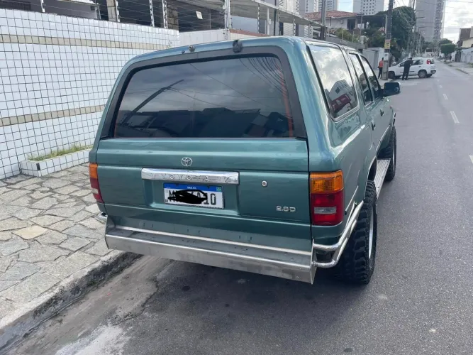 Toyota Hilux SW4 4X4 2.8 Diesel 1993