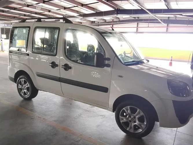 Fiat Doblo Essence 1.8 Flex 16V 5P 2020