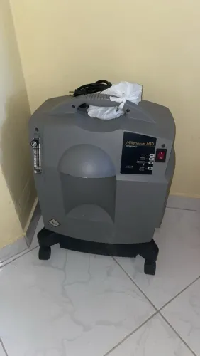 VENDO CONCENTRADOR DE OXIGÊNIO PHILIPS RESPIRONICS MILLENNIUM M10
