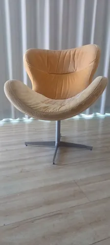  Poltronas Suede elegante chic giratória moderna Amarela tecido 