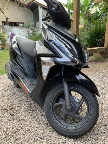 Honda Elite muito boa