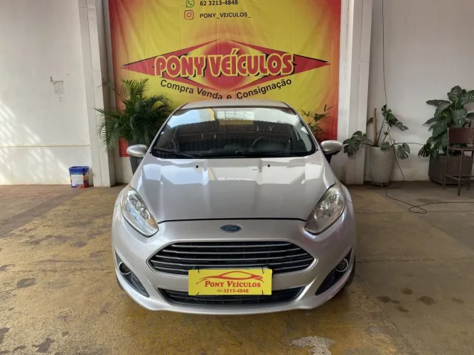Ford Fiesta Sedan SE 1.6 16V Flex 4P 2014