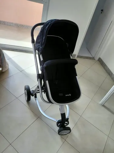 CARRINHO DE BEBÊ