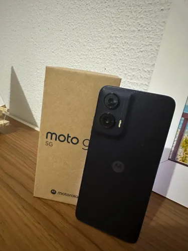 Celular semi novo
