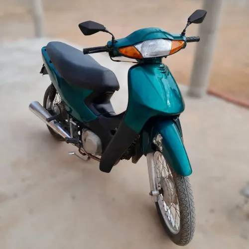 Honda C100 Biz 2002 