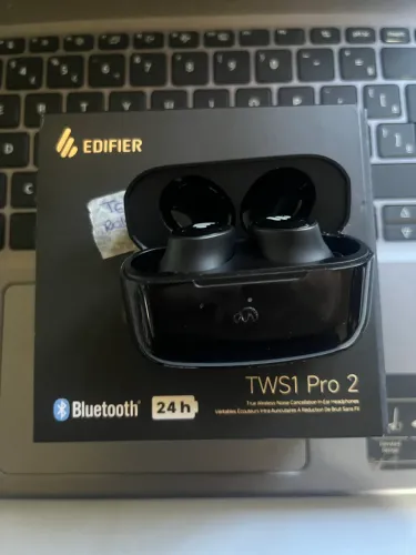 Fone edifier TWS1 pro 2 defeito