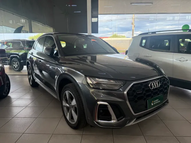 Audi Q5 S-line Black 2.0 TFSI Quat. S-tronic 2023