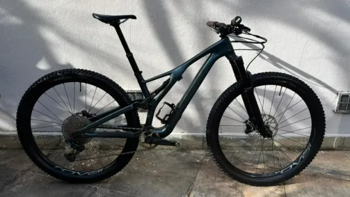 SPECIALIZED STUMPJUMPER ST COMP CARBON - TAMANHO M - 2018 