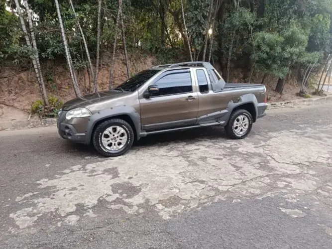 Fiat Strada Adventure 1.8/ 1.8 Locker Flex CE 2009