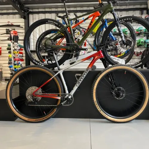  Bicicleta Cannondale F-Si Carbon 2 Tamanho - S - 15" - Semi nova