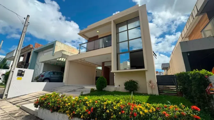 Excelente casa no Geisel Privê