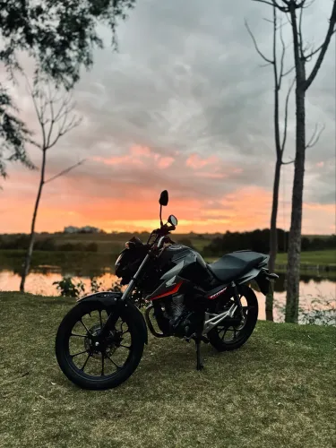 HONDA CG TITAN 160 2025 - PRETA - APENAS 3.800 KM