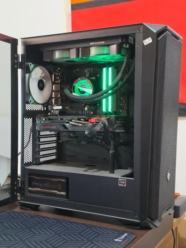 PC Desktop Gamer Impecável