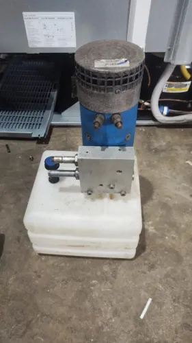 Unidade Hidráulica haldex 24ma42s-wal 8 litros 3kw 24vdc