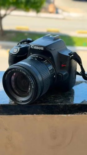 CAMERA
