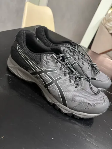 Tenis Asics Gel Sonoma 3