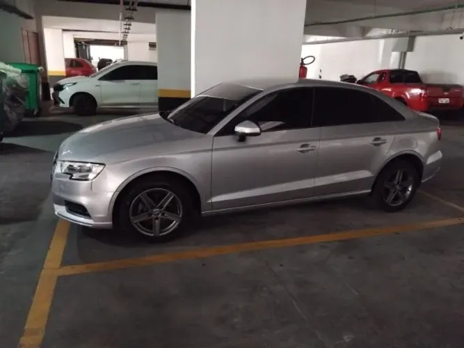 Audi A3 Sedan 1.4 TFSI Flex Tiptronic 4P 2017