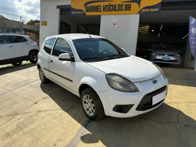 Ford KA Street 1.0i 2012