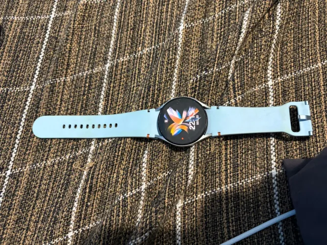 Galaxy Watch FE MUITO BEM CONSERVADO